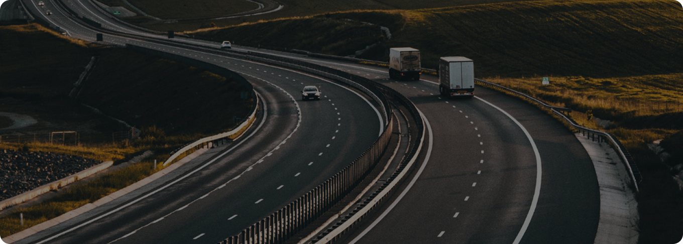 GPS, TMS, kalkulacja kosztów, e-TOLL/SENT, zwrot VAT i AI dla transportu — jeden ekosystem do kontroli floty, kosztów i zleceń